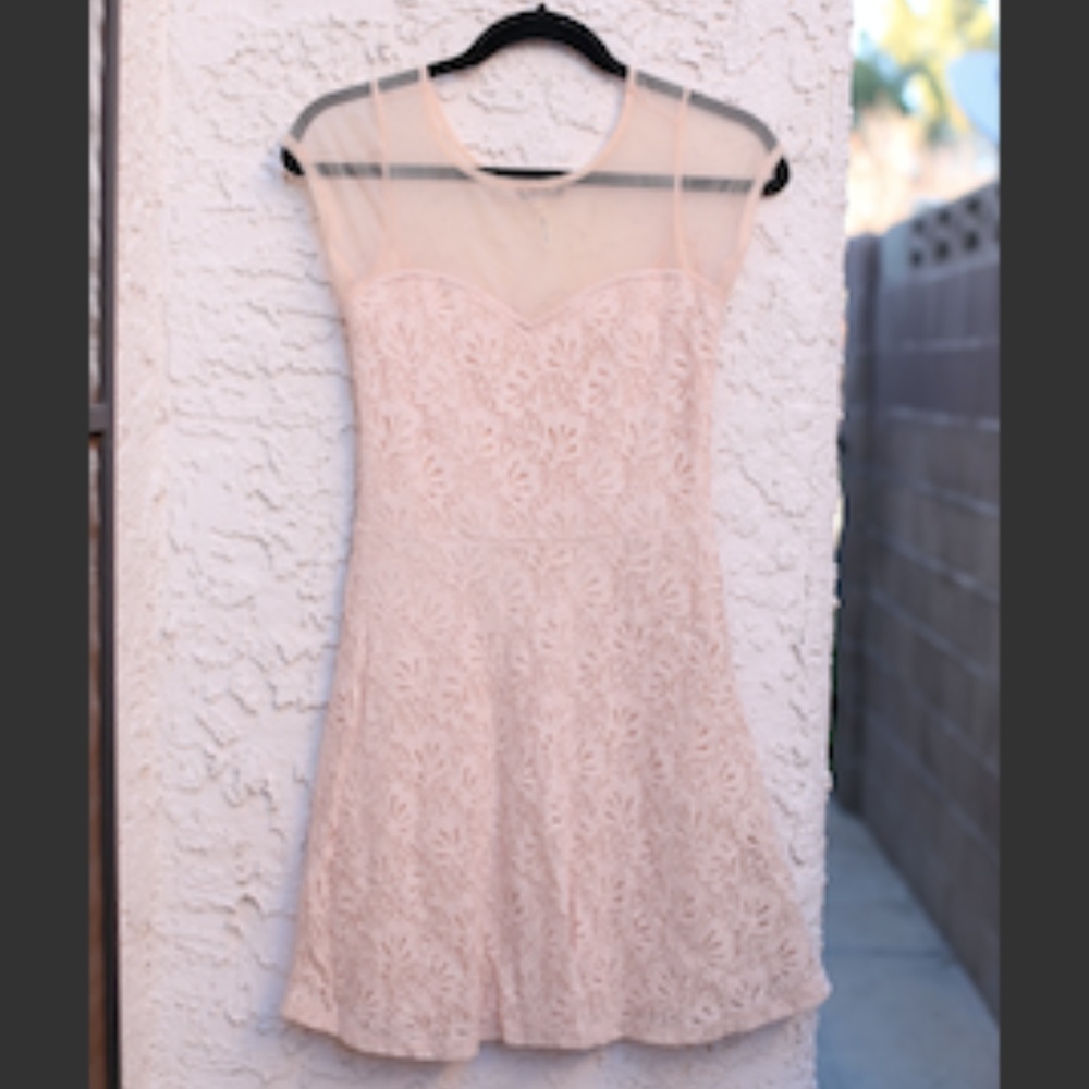 Cream Flower Patterned Mini Dress
